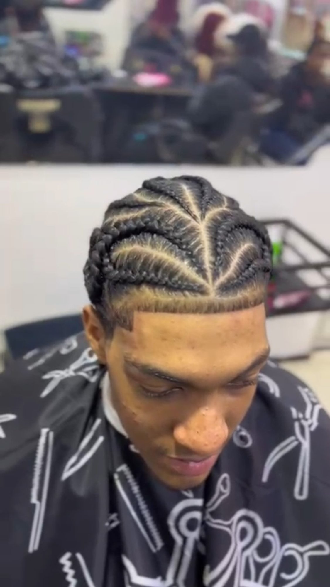 Perruque droite mi-longue — M.PAT Coiffure Marrakech